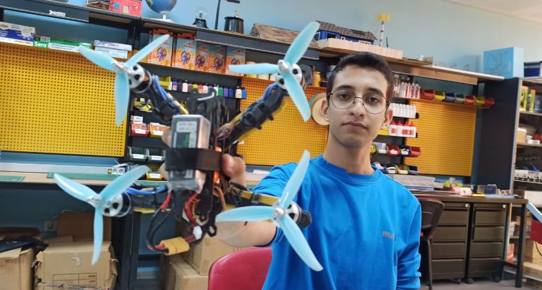 Gençler Deneyap İle Robot ve Drone Yapıyor