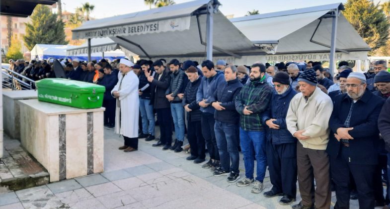 Abdülkerim Hoca Son Yolculuğuna Uğurlandı