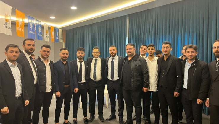 AK PARTİ İSKENDERUN GENÇLİK KONGRESİ GERÇEKLEŞTİRİLDİ