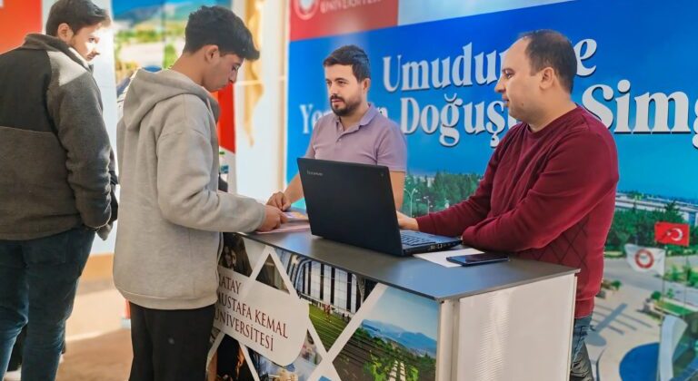 MKÜ, Üniversite Tanıtım Günlerinde Binlerce Öğrenciyle Buluştu