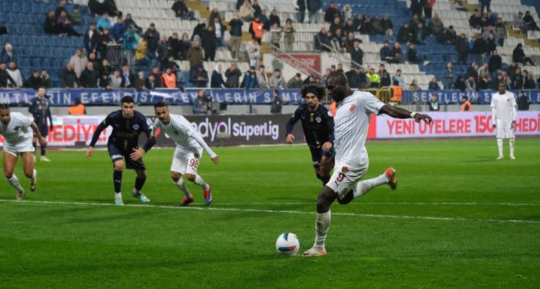 Skandal kararlara rağmen Hatayspor’dan büyük mücadele: 5-4