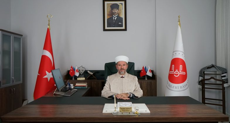 Müftü Topçu:” Üç aylar, bize hayatı yeniden anlamlandırma fırsatı sunar.”