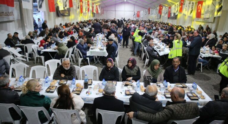 Öntürk: Birlik ve Beraberlik İçerisinde Hatay’ı Ayağa Kaldıracağız