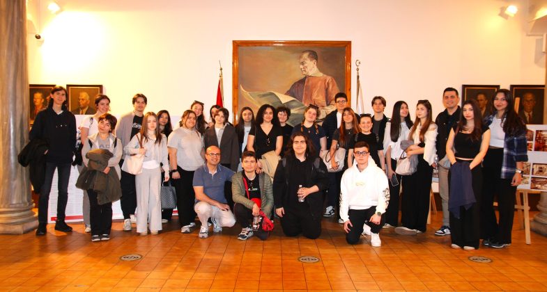 TGC Basın Müzesi’ne SEV Amerikan Lisesi’nden ziyaret