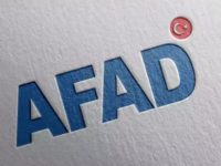 AFAD: Hasarlı yapılara kesinlikle girmeyin